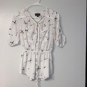 Woman’s small 3/4 sleeve shirt